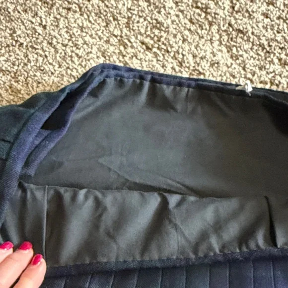 Black Watch Plaid Pleated Men’s Kilt by Locha Ssynt of Scotland - Picture 7 of 9